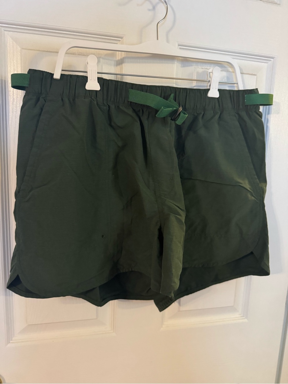 REI Dark Green Athletic Elastic-Waist Shorts